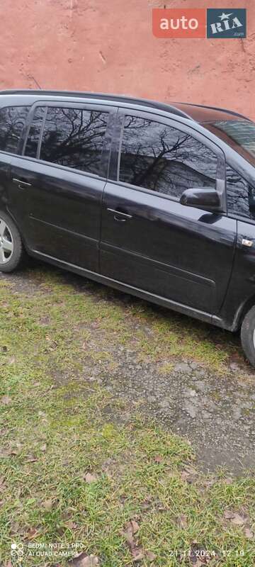 Мінівен Opel Zafira 2006 в Чугуєві