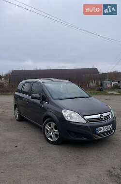 Минивэн Opel Zafira 2009 в Литине