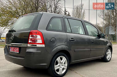 Мінівен Opel Zafira 2009 в Запоріжжі