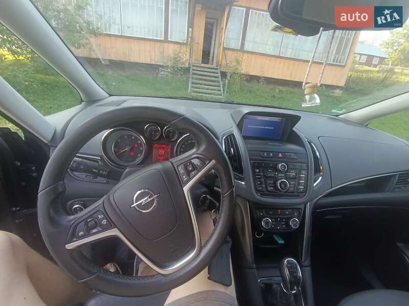 Микровэн Opel Zafira 2012 в Сколе