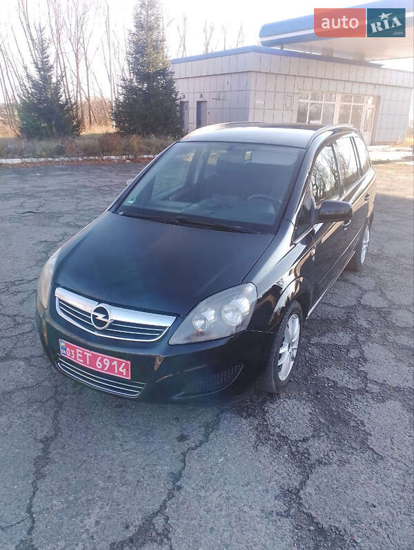 Минивэн Opel Zafira 2010 в Радивилове