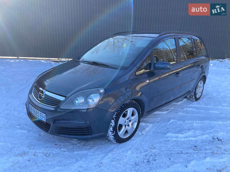 Минивэн Opel Zafira 2006 в Виннице