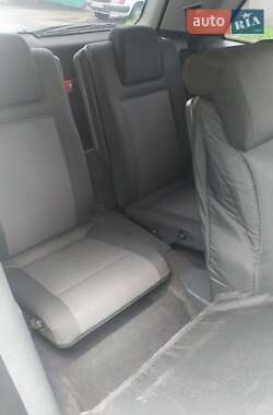 Минивэн Opel Zafira 2008 в 