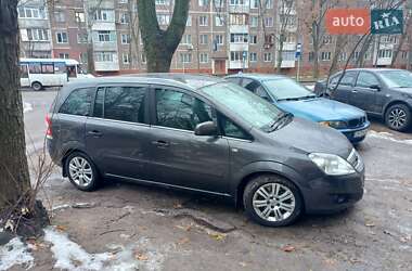 Минивэн Opel Zafira 2011 в 