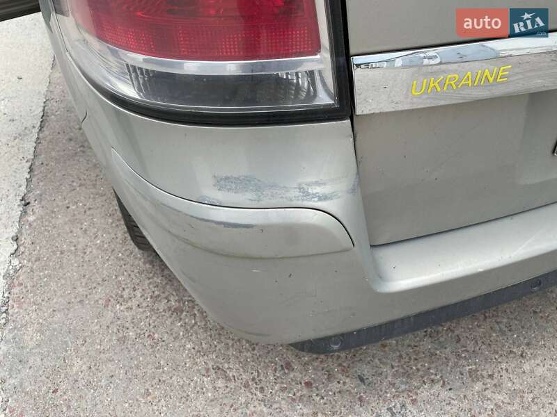 Минивэн Opel Zafira 2006 в Львове