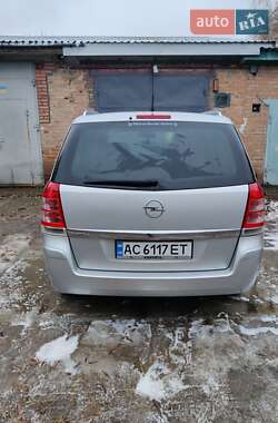 Минивэн Opel Zafira 2009 в Бердичеве