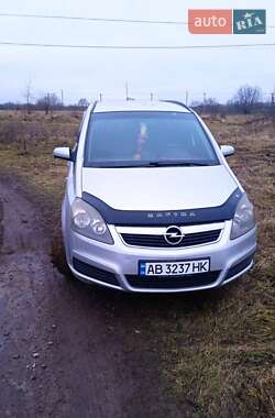 Минивэн Opel Zafira 2007 в Виннице