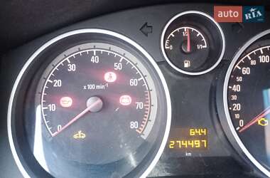 Минивэн Opel Zafira 2009 в 