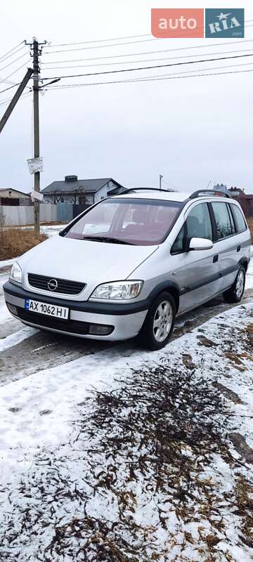 Opel Zafira 2001