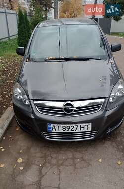 Opel Zafira 2010