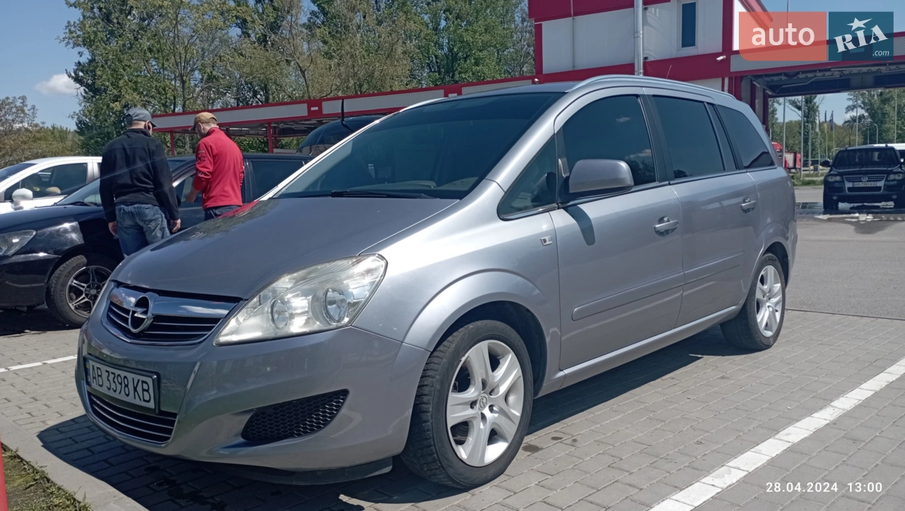 2010 Opel Zafira - мініатюра 19
