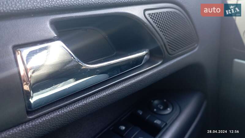 Минивэн Opel Zafira 2009 в Виннице