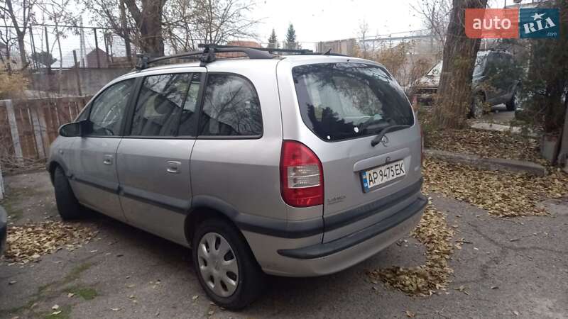 Opel Zafira 2005