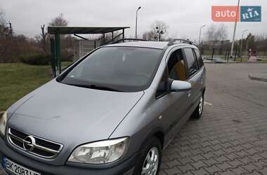 Мінівен Opel Zafira 2003 в Дубні