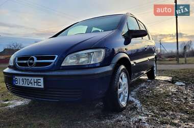 Мінівен Opel Zafira 2003 в Градизьку