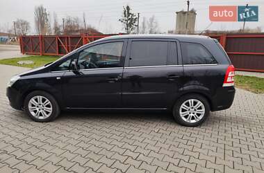 Минивэн Opel Zafira 2011 в Луцке