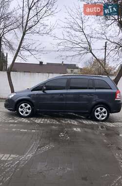 Мінівен Opel Zafira 2007 в Рівному