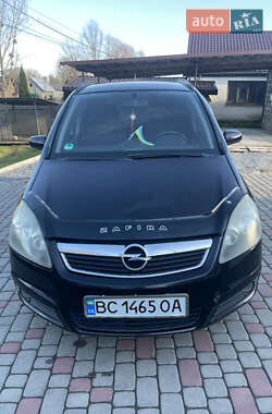 Мінівен Opel Zafira 2005 в Жовтанцях