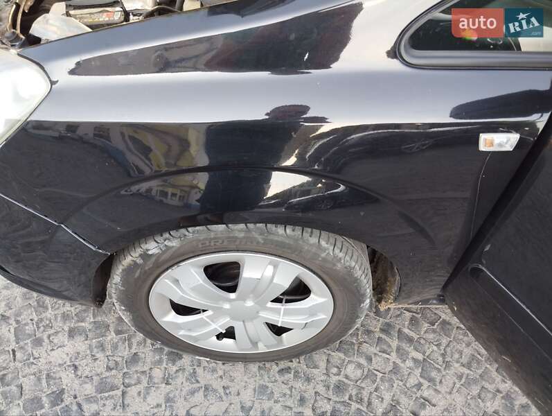 Минивэн Opel Zafira 2007 в Луцке