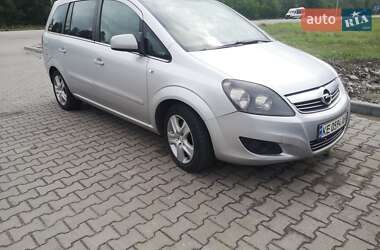 Opel Zafira 2012 Opel Zafira 2012