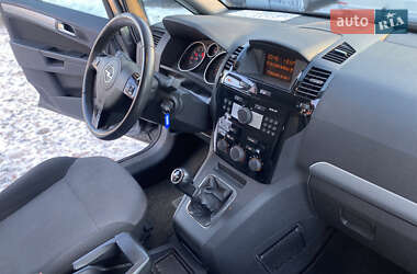 Мінівен Opel Zafira 2011 в Рівному