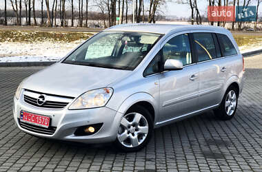 Opel Zafira 2011