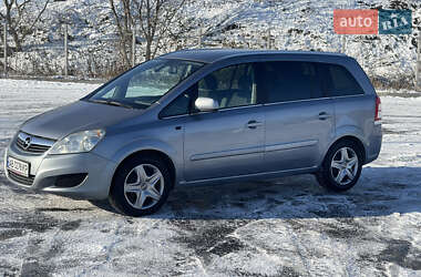 Минивэн Opel Zafira 2009 в Виннице