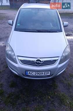Opel Zafira 2010