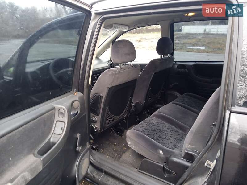 Минивэн Opel Zafira 1999 в Шполе