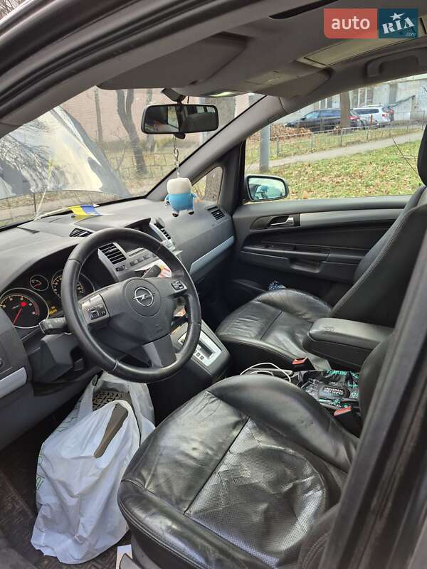 Минивэн Opel Zafira 2007 в Киеве фото 9 Минивэн Opel Zafira 2007 в Киеве