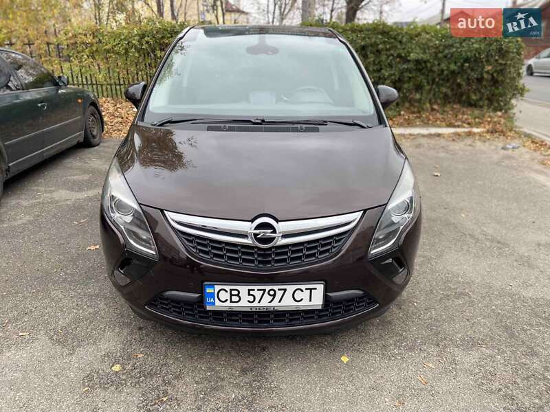 Мінівен Opel Zafira 2012 в Чернігові