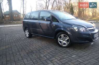 Opel Zafira 2011