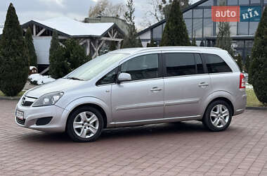 Opel Zafira 2011