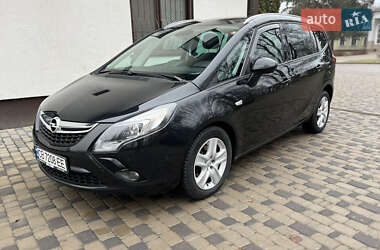 Opel Zafira 2012