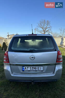 Минивэн Opel Zafira 2009 в Коломые