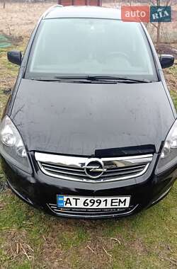 Opel Zafira 2011 Opel Zafira 2011