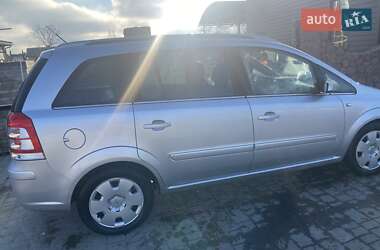 Мінівен Opel Zafira 2006 в Сосновому