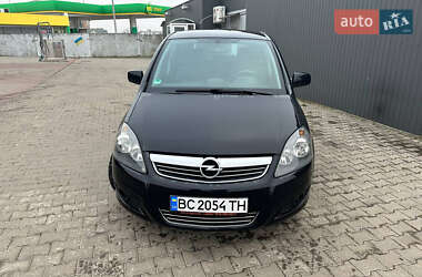 Мінівен Opel Zafira 2011 в  фото 13 Мінівен Opel Zafira 2011 в