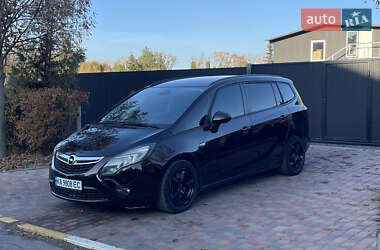 Минивэн Opel Zafira 2016 в Каневе