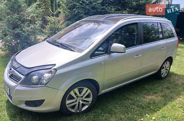 Opel Zafira 2011