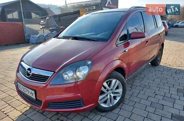 Минивэн Opel Zafira 2006 в 