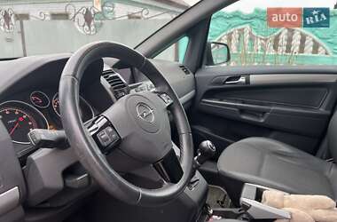 Мінівен Opel Zafira 2009 в Олександрії