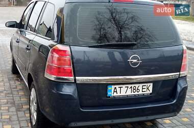 Мінівен Opel Zafira 2007 в Коломиї