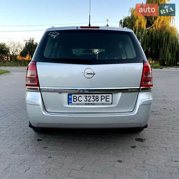 Минивэн Opel Zafira 2008 в Бродах