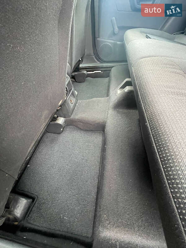 Минивэн Opel Zafira 2009 в 