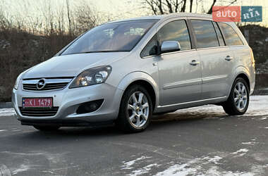 Минивэн Opel Zafira 2011 в Виннице