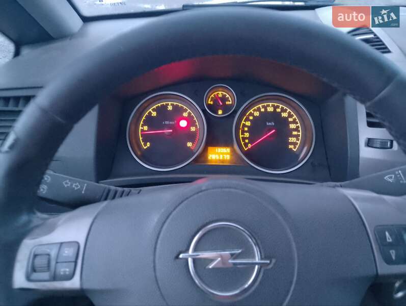 Мінівен Opel Zafira 2005 в Іршаві фото 6 Мінівен Opel Zafira 2005 в Іршаві