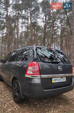 Минивэн Opel Zafira 2013 в Радомышле