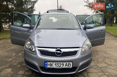 Мінівен Opel Zafira 2007 в Рівному