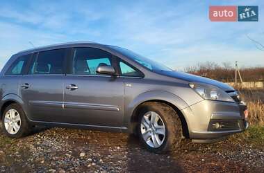 Минивэн Opel Zafira 2008 в Кременчуге